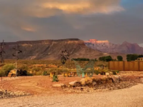 Beautiful Secluded Casita Close to Zion Pool Fire Pit Patio, This Is YOUR Place! 維爾京酒店