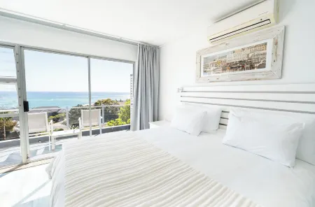 Finchley Guesthouse in Camps Bay Отели рядом с достопримечательностью «Southern Suburbs»