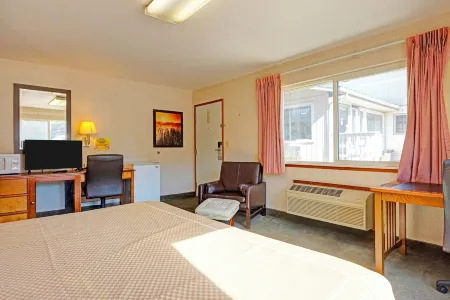 Rodeway Inn Отели рядом с достопримечательностью «Гора Тейбл»