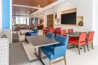 Holiday Inn Express & Suites MILWAUKEE – WEST ALLIS by IHG - Frühstück