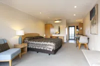 Greenlane Manor Motel - Jacuzzi