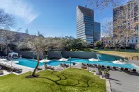 Omni Houston Hotel - Haustierfreundliche