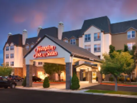 ハンプトン  イン & スイーツ オレム オレムのホテル