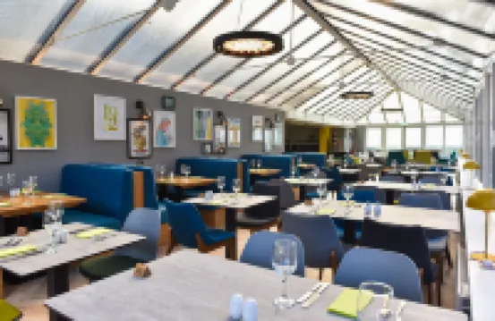 Holiday Inn A55 CHESTER WEST by IHG