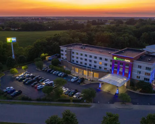 Holiday Inn Express LEXINGTON NORTH-GEORGETOWN by IHG Hotels in Georgetown