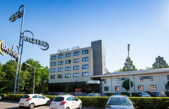 巴斯琛哥羅普酒店