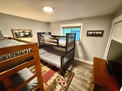 Newly Renovated Whitefish Vacation Home 화이트피쉬 호텔