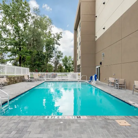 Holiday Inn Express & Suites WEST MELBOURNE by IHG