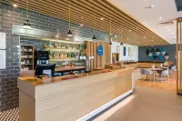 Holiday Inn Express BODMIN - VICTORIA JUNCTION by IHG - bar