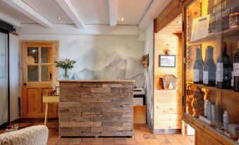 Hôtel les Roches Fleuries