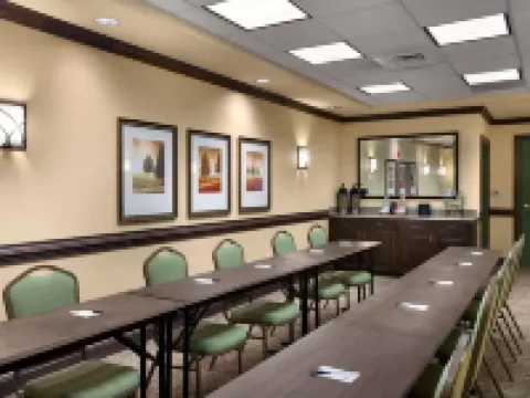 Country Inn & Suites by Radisson, Concord (Kannapolis), NC Hotels in Concord