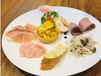 Forest Lounge (Hotel Sunbird Annex) - 2 stjerner