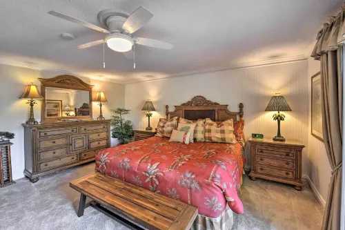 Palmetto Dunes Villa w/ Deck & Lagoon Views! - Villas