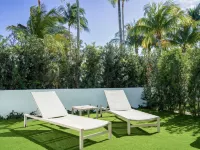 Beach Haus Key Biscayne Contemporary Apartments Hotels in Key Biscayne