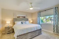Punta Gorda Oasis w/ Saltwater Pool + Gas Grill! - parking
