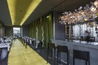 The Vine Hotel - พร้อมอาหารเช้า