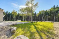 Ocean Point Hideaway: 2-Story Unit on 3 Acres! - Homestays