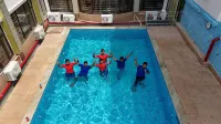 Hotel New Sagar Priya - مسبح