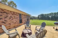 Rural Retreat: Cypress Lake By Roosevelt St Park - 3-Star