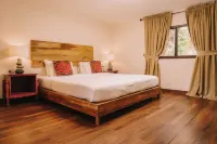 Socialtel Boquete - Formerly Selina Boquete