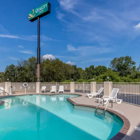 Quality Inn Athens I-65 - Huntsville Area West