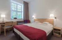 Kardinal Schulte Haus Hotels in Bergisch Gladbach