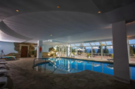 Huinid Bustillo Hotel & Spa