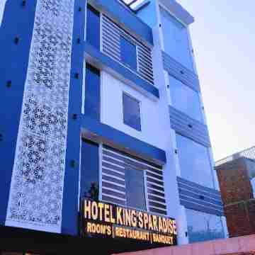 Super Townhouse Shaheed Path Near Ambedkar University Formerly Kings Paradise Hotel Exterior