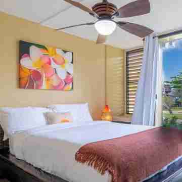 Extraordinary Listing on the Block!!! 2 Story Condo Renovated! Rooms