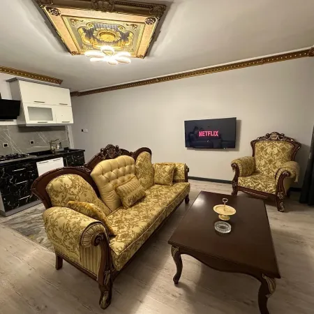 ŞATOM SUİT