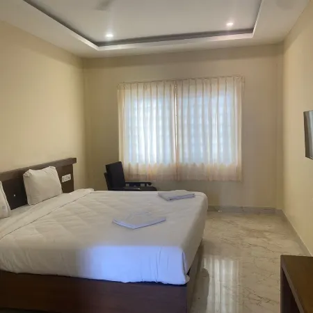 Kinara Executive Lodge