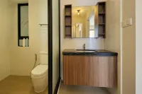 Central Park City Escape 2BR 4Pax w Balcony