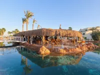 Regency Plaza Aqua Park and Spa Resort Hotels near La Strada Mall