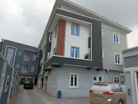 Alubarika Service Apartment