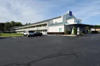 Motel 6 Tewksbury, MA - Boston - 2-Star