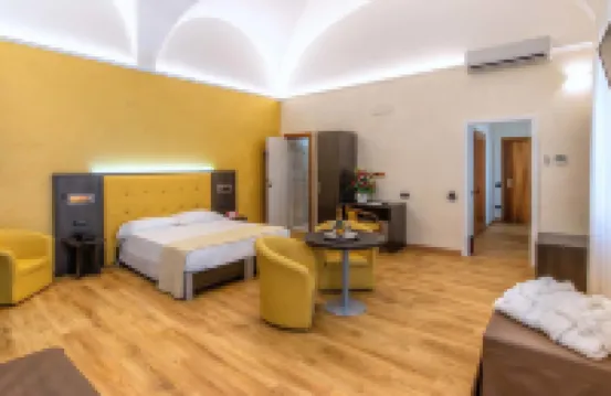 聖普里斯卡飯店