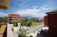 Apartments Mirjana - Mountain view