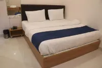 Hotel Lakhdatar