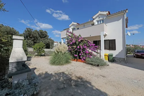 Apartment Lavanda - parking