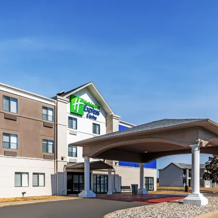 Holiday Inn Express & Suites LONOKE I-40 (EXIT 175) by IHG