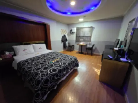 Yeoncheon N Motel 鄰近漢灘江觀光地的酒店