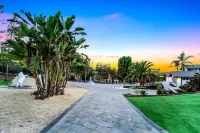 The Grand Vista Getaway - Villas