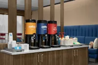 Tru By Hilton Stockbridge - breakfast