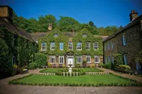 Cbh Whitley Hall Country House Hotel - parking