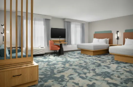 Hampton Inn & Suites Phoenix Chandler-Fashion Center Hotels near Chandler Gilbert Community College - Pecos Campus