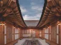 Gyeongju Cheomseonggwan Hanok Stay Hotel in zona Sito Storico di Seokbinggo