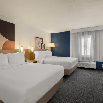 Spark by Hilton Fort Wayne