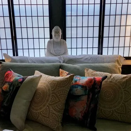 Zen Retreat-jacuzzi, Kitchenette, Walk to fun