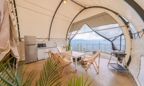 Sacheon J Glamping - Pools