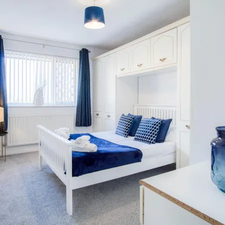 Tyle Teg - 3 Bedroom Holiday Home - Clydach Отели в г. Клайдч